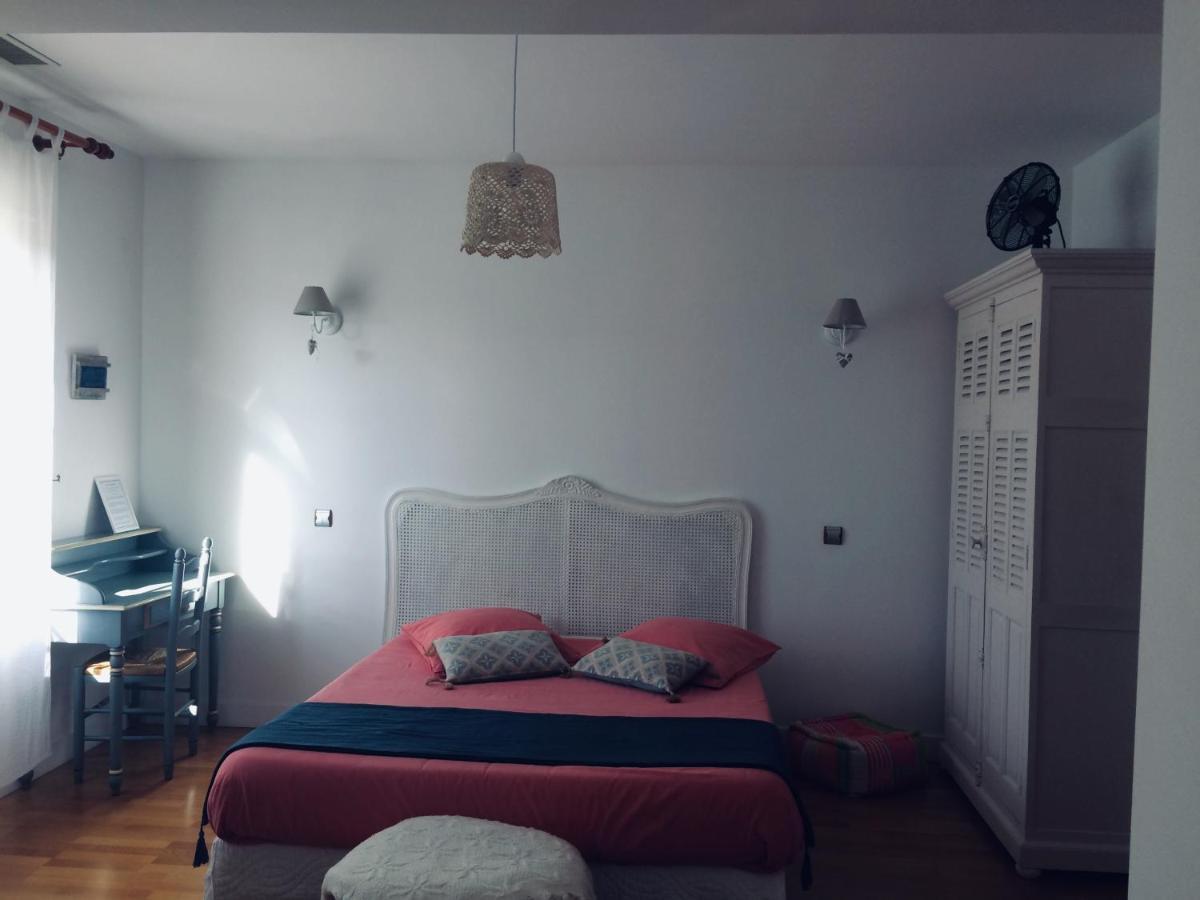 Cottage La Villa Bolero サン・シル・シュル・ロワール エクステリア 写真
